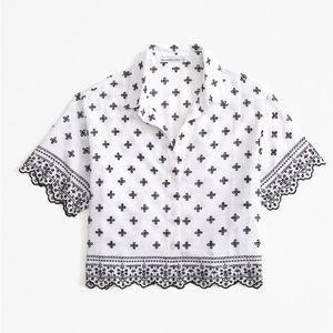 Abercrombie liner blend top